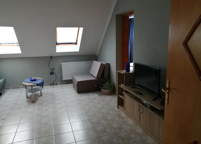 Pávai