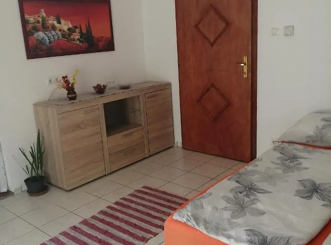Apartman Pávai