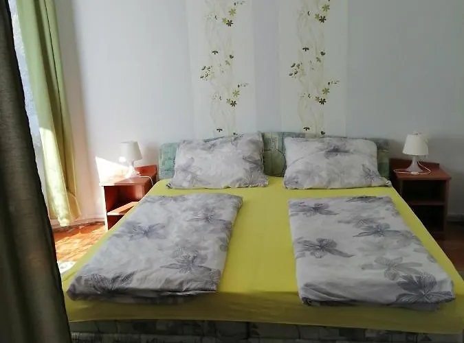 Apartman Pávai *
