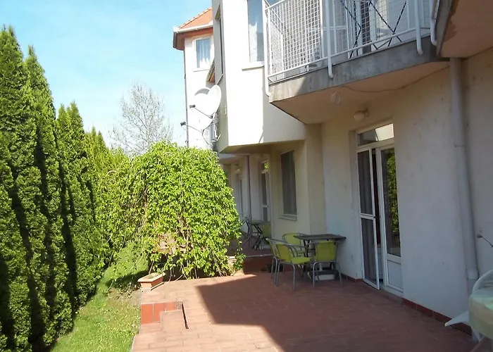 Apartment Pavai *